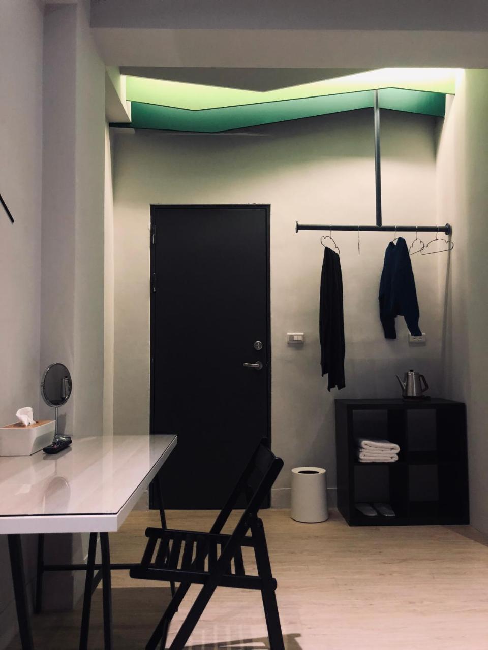 Art Zone 2 Appartement Hualien Buitenkant foto